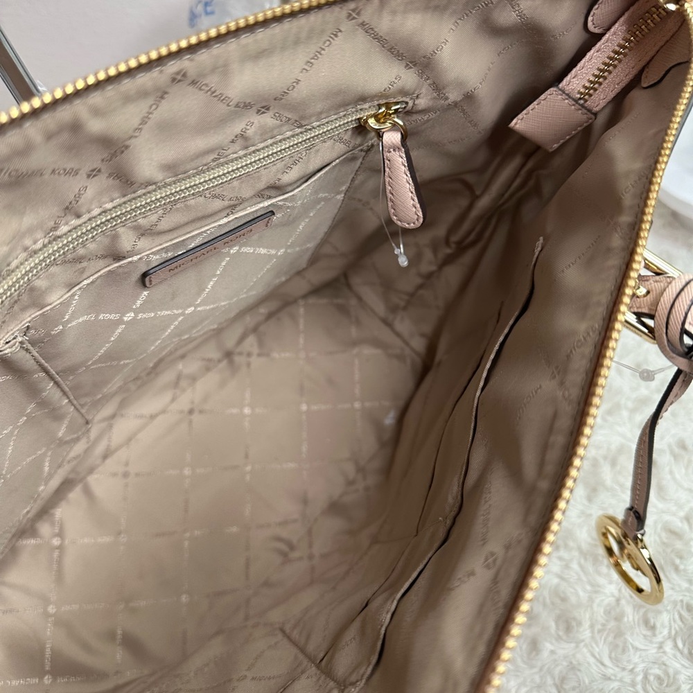Michael Kors Ciara Large East West Top Zip Tote Pastel Pink Saffiano Leather - Picture 5 of 13